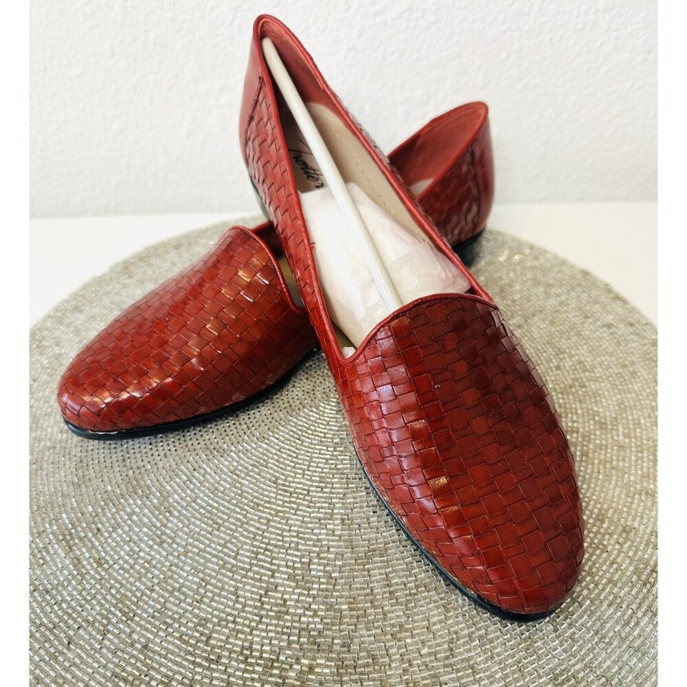 Trotters Womens Liz Woven Leather Slip On Loafer Red T5158-586 Shoe 11 1/2 M